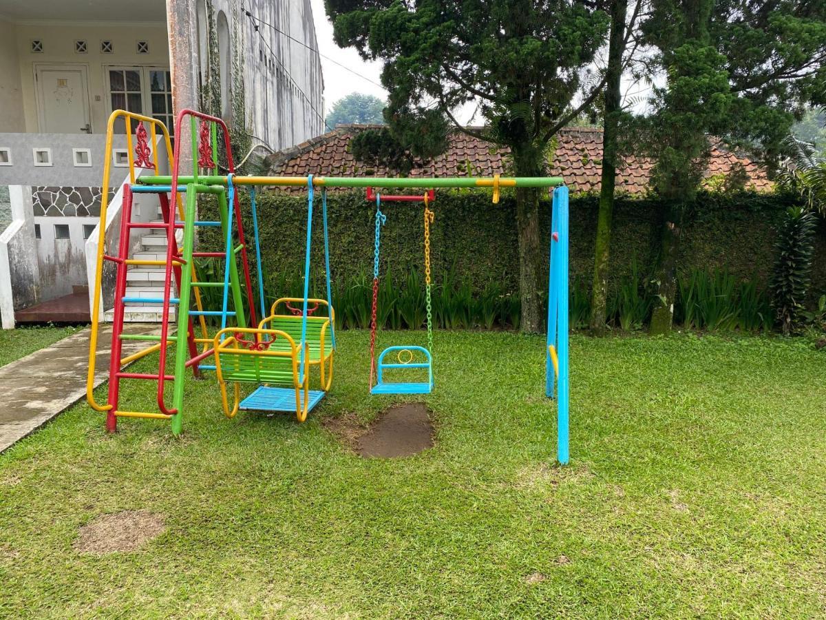 Hotel Puspa Sari Ciater Zewnętrze zdjęcie