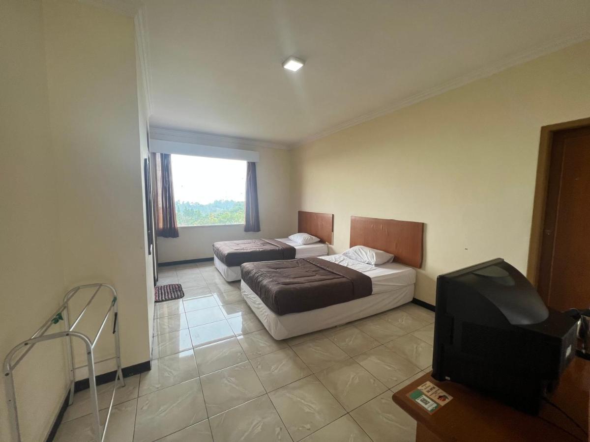 Hotel Puspa Sari Ciater Zewnętrze zdjęcie