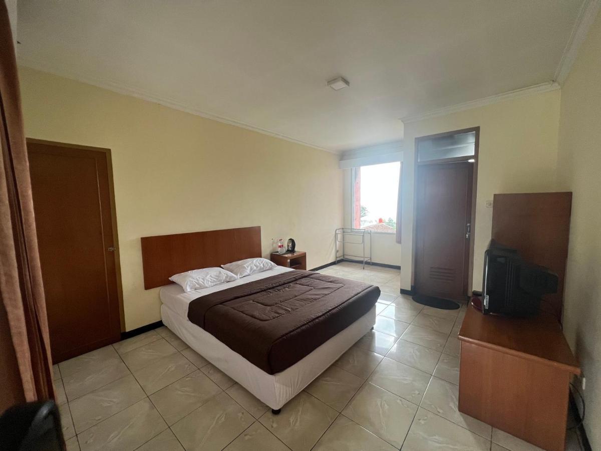 Hotel Puspa Sari Ciater Zewnętrze zdjęcie